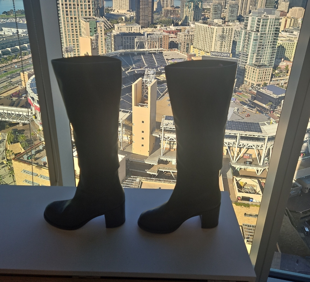 CHANEL Elegant Black Over the Knee Boots